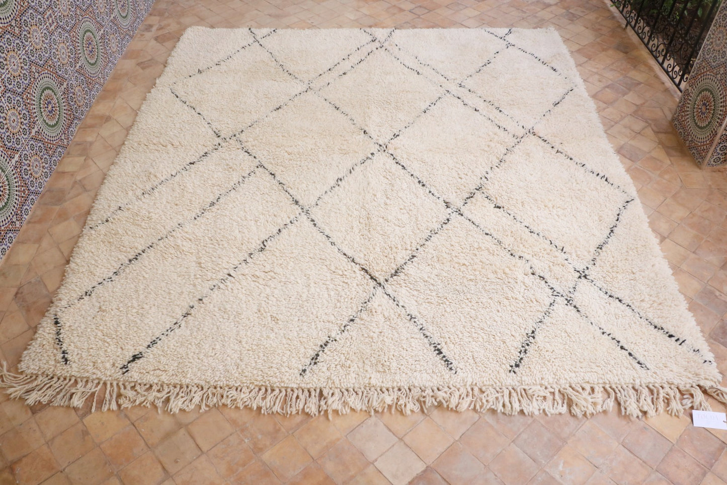 Beni Ourain Berber carpet Diamond 227x303 cm