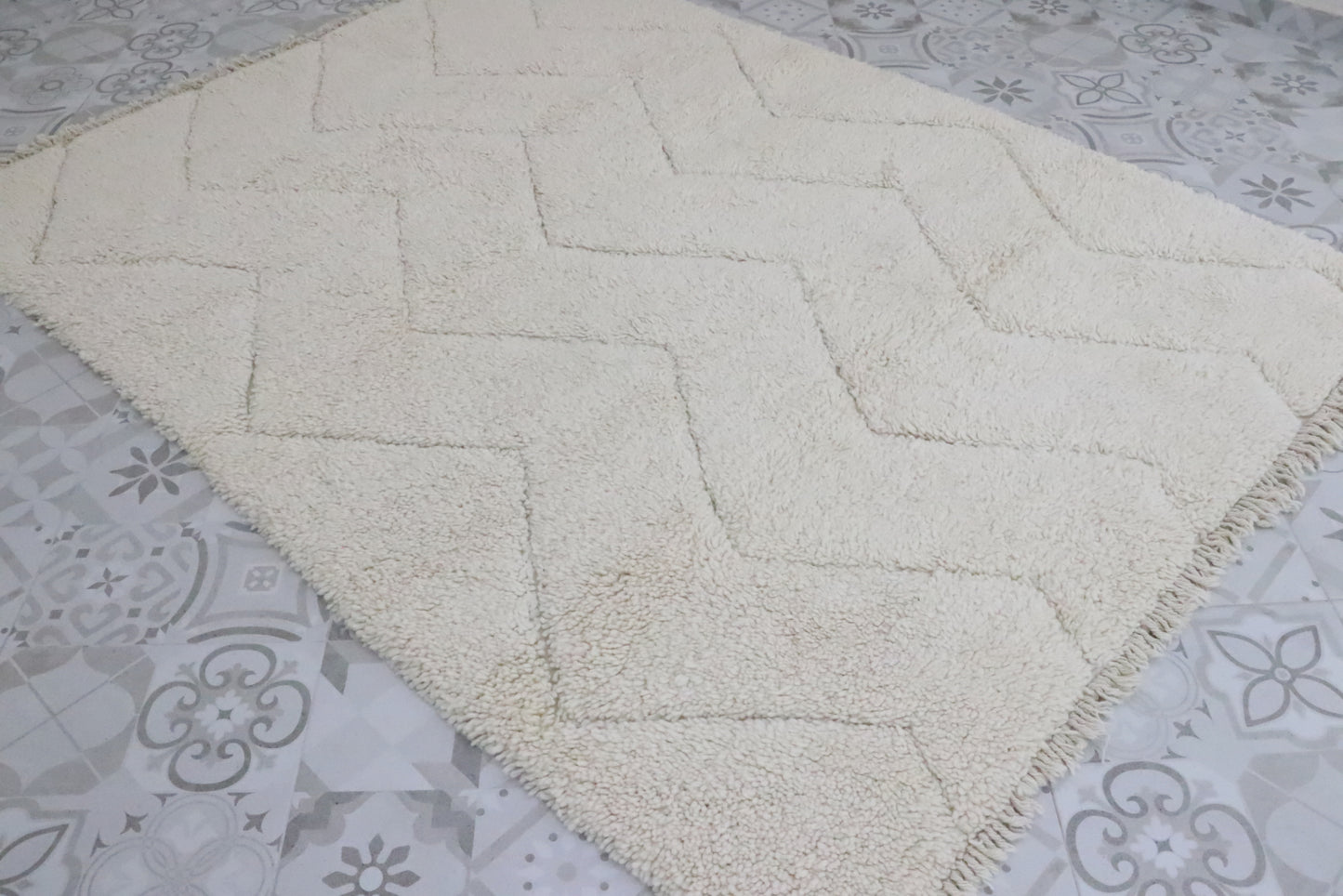 Beni Ourain Berber carpet Diamond 227x303 cm