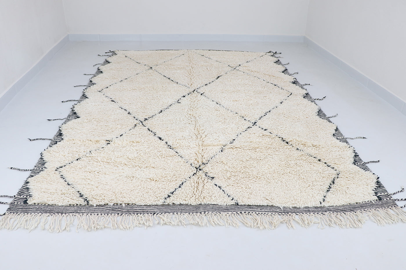 Berber carpet Beni Ourain Ithri from 60x90 cm